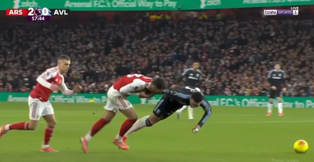 Арсенал - Астон Вилла