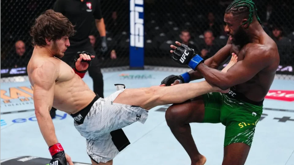 Алджамейн Стерлинг - Мовсар Евлоев