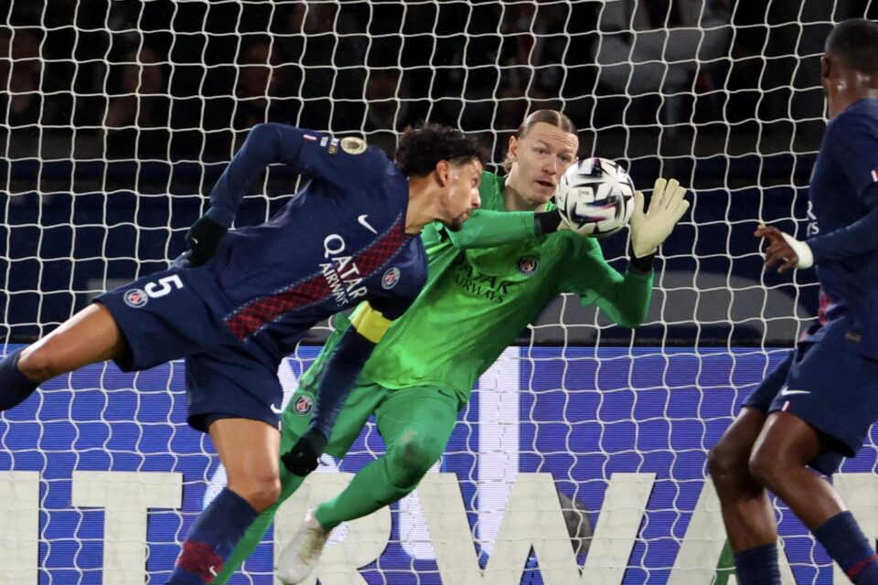 Матвей Сафонов