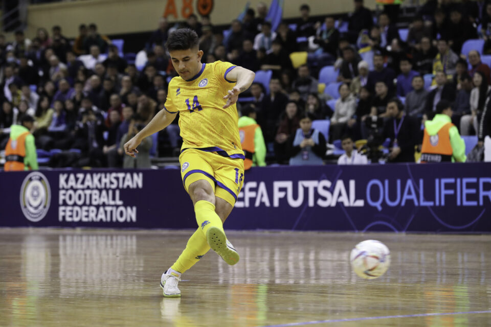 Дуглас Жуниор